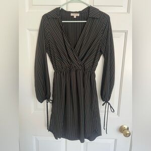 Gilli Black and White Striped Long Sleeve Dress